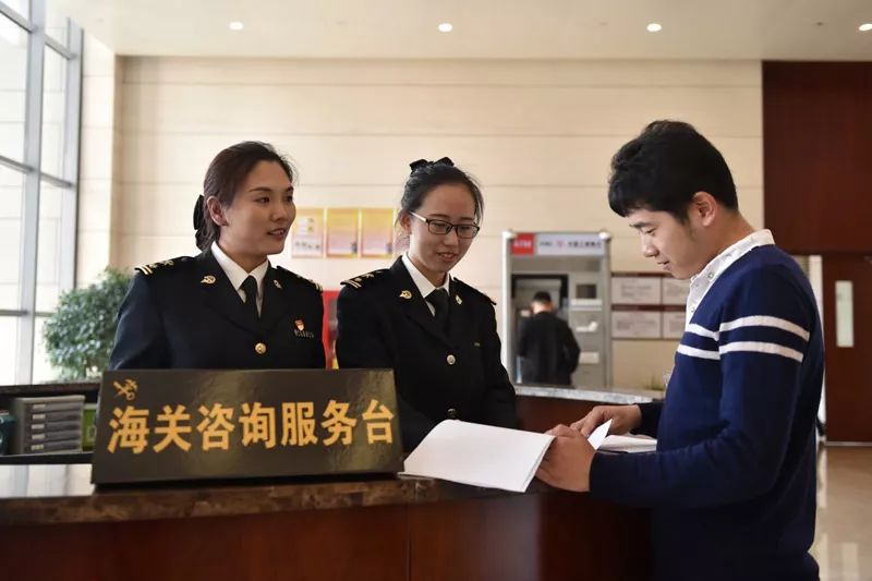 筑牢數字國門，彰顯“硬核”力量 海關網絡技術服務保障口岸產業鏈供應鏈安全順暢
